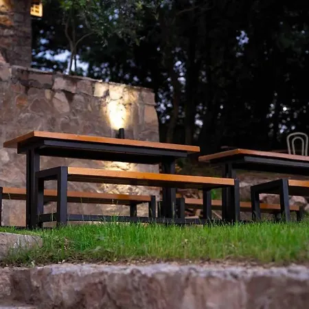 Rijeka Zeta, Villa Podgorica