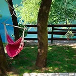 Rijeka Zeta, Vila *